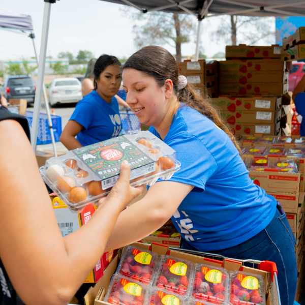 Your time makes a difference in the lives of your neighbors facing hunger. There are many opportunities to volunteer! Help sort, package, and distribute food Monday through Friday from 8:00 AM - 4:00 PM.